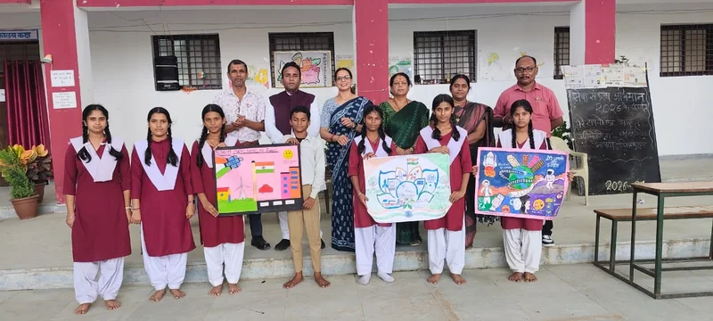 सेवा संकल्प अभियान ‘मेरे सपनों का भारत’ चित्रकला प्रतियोगिता में विद्यार्थियों ने दिखाई रचनात्मक प्रतिभा