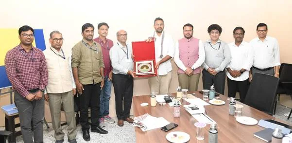 विशाखापत्तनम में बेहतर और सुरक्षित सड़कों के लिए सीएसआईआर-सीआरआरआई वैज्ञानिक सहयोग प्रदान करेगा और वीएमआरडीए…